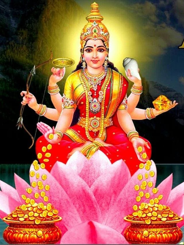 लक्ष्मी कवच: एक गुप्त मंत्र जो बदल सकता है आपकी किस्मत!
